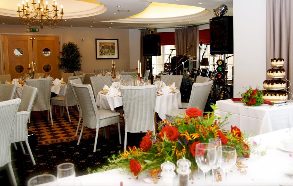 Queens Head Inn Nassington Bagian luar foto