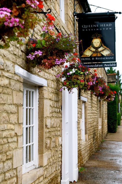 Queens Head Inn Nassington Bagian luar foto